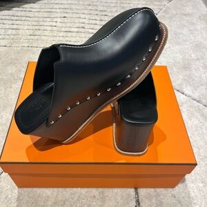 Hermes Earth Mule Clog